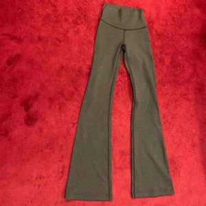 Lululemon Flare Yoga Pant- Like New